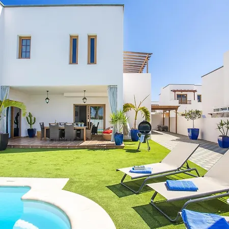 Wonderful Costa - 5 Bedrooms - Caletas - Perfect For A Large Group - Private Pool Hotel