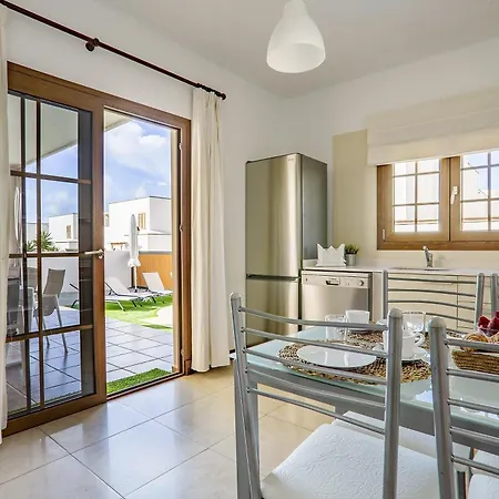 Wonderful Costa - 5 Bedrooms - Caletas - Perfect For A Large Group - Private Pool 4* Teguise (Lanzarote)